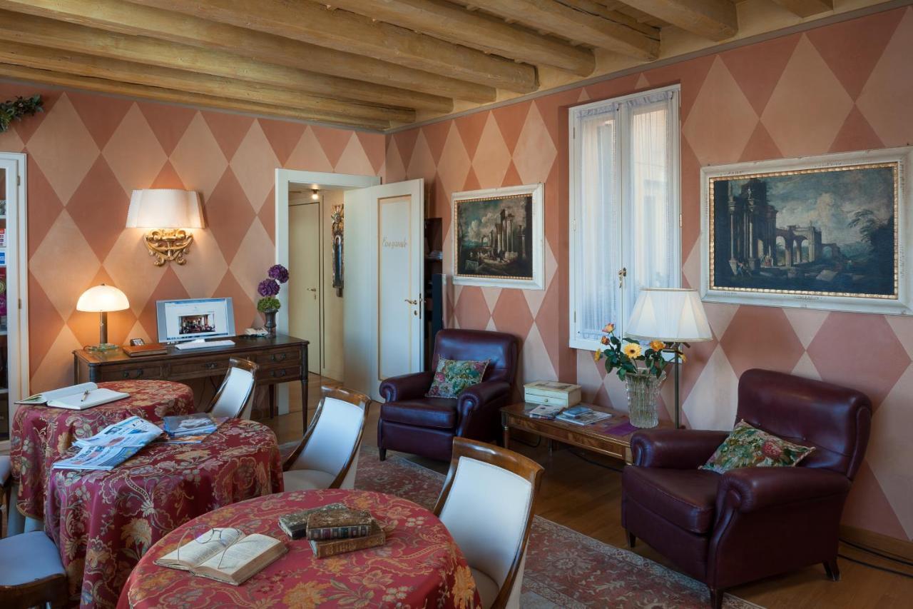 Domus Nova Palace - Italian Homing Βερόνα Εξωτερικό φωτογραφία